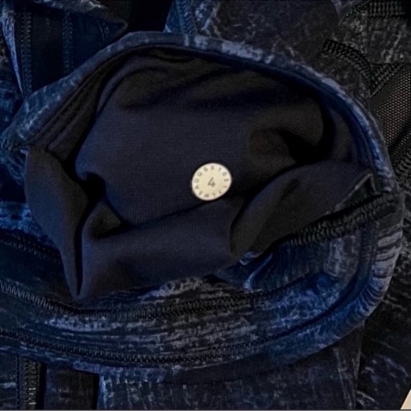 Lululemon Train Times 7/8 Leggings - Picture 7 of 7